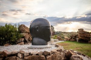 BLACK HEAD With Glasses AntonSmit Sculpture Park (1) (1)